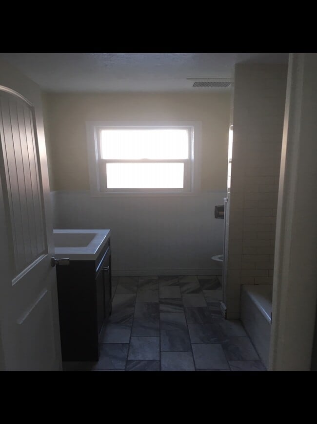 4361 W 5215 S in Salt Lake City, UT - Building Photo - Building Photo