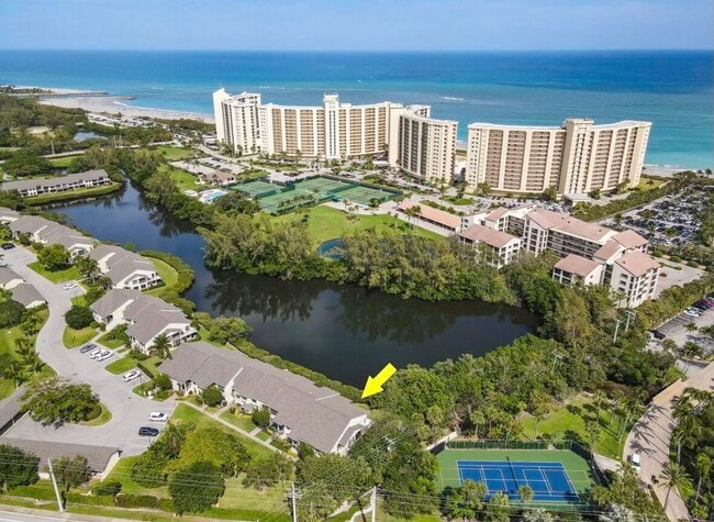 property at 2309 Fairway Dr S