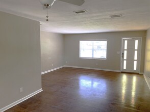 3730 Tyndale Dr in Jacksonville, FL - Building Photo - Building Photo