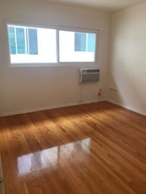 1827 N Normandie Ave in Los Angeles, CA - Building Photo - Building Photo