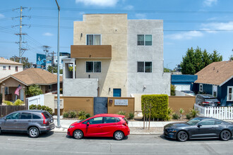 The Summit on Utah in San Diego, CA - Building Photo - Building Photo