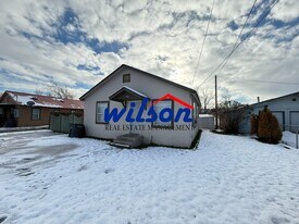 9970 US-12 in Naches, WA - Building Photo