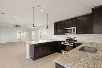 351 Tempest Trl in Maxwell, TX - Building Photo - Building Photo