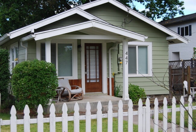 property at 447 N Kutch St