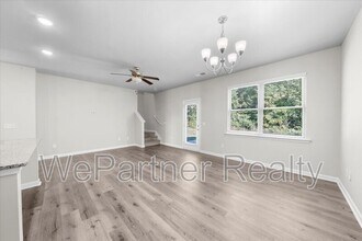 211 Harrison St in Calhoun, GA - Building Photo - Building Photo