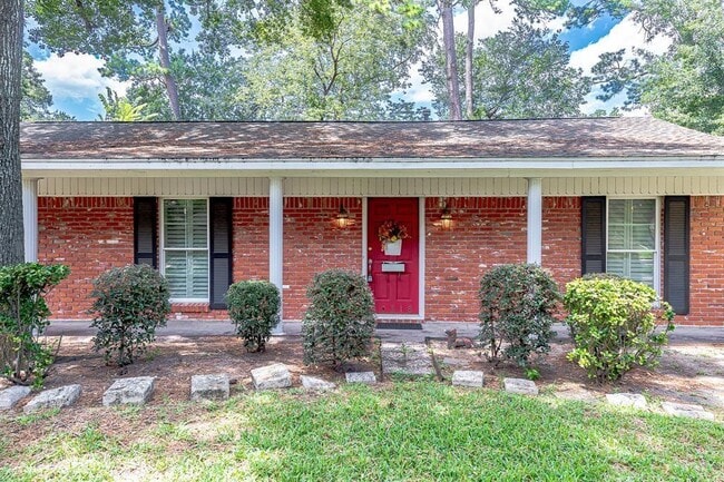 property at 10218 Oak Point Dr
