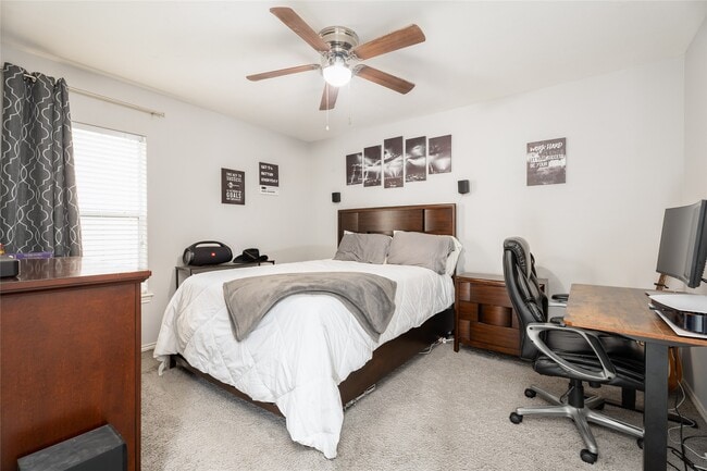 property at 3210 Mystic Port Ln