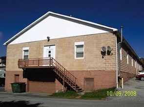 314 Keystone Ave in Cresson, PA - Foto de edificio - Building Photo