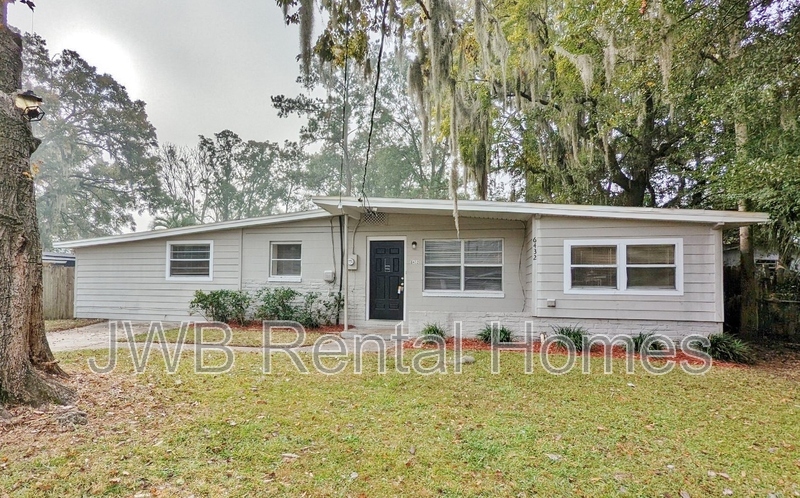 6432 Cobalt Ave N in Jacksonville, FL - Building Photo