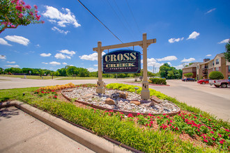 Cross Creek in Plano, TX - Building Photo - Building Photo