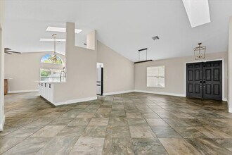1021 Corallita Ct in Wellington, FL - Building Photo - Building Photo