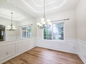 18424 Newport Dr in Arlington, WA - Building Photo - Building Photo