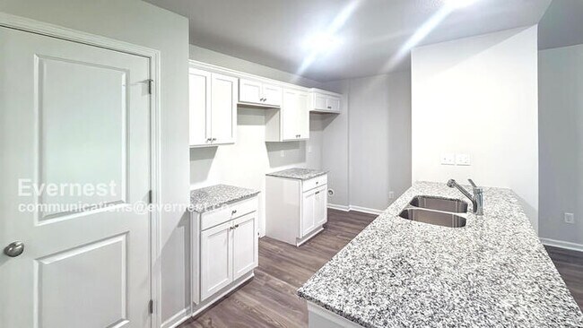 4230 Park Ave in Kansas City, MO - Building Photo - Building Photo