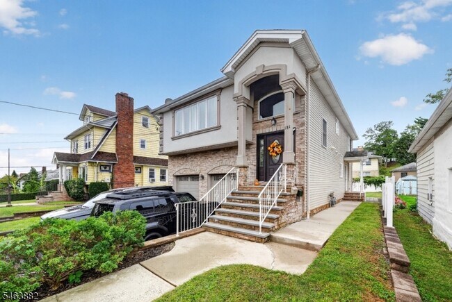 property at 181 Chestnut St