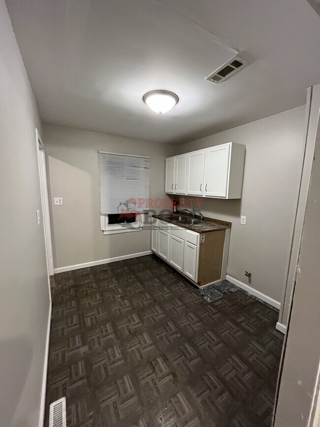 2227 Georgia St in Gary, IN - Building Photo - Building Photo