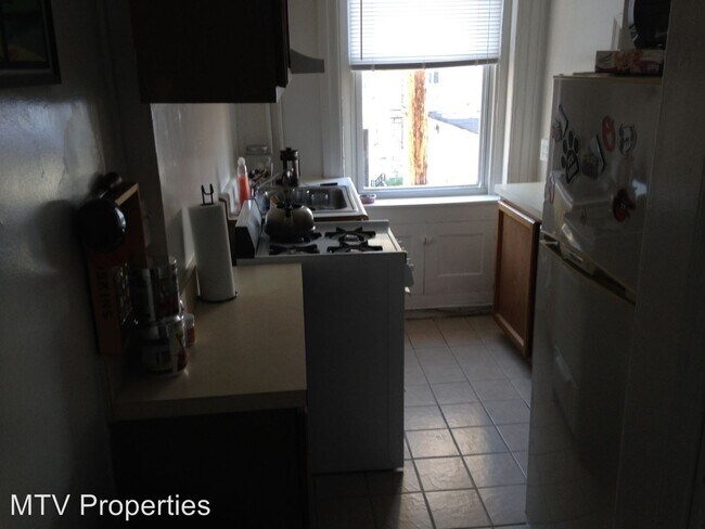 307 Dolphin St in Baltimore, MD - Building Photo - Building Photo