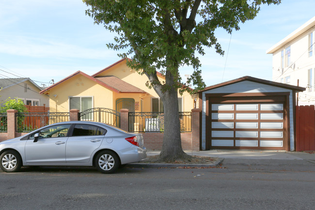 1808 8th St in Berkeley, CA - Building Photo - Building Photo