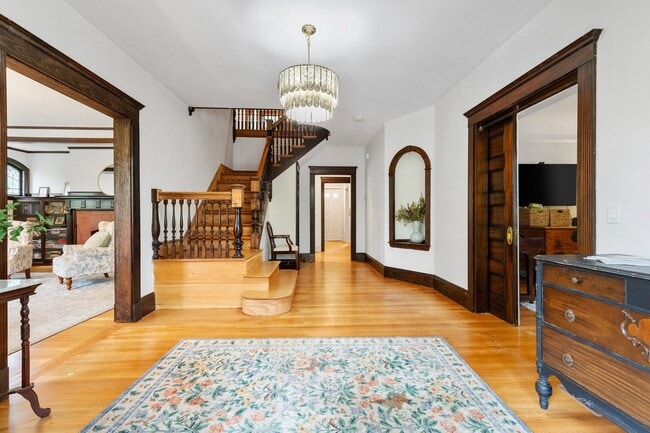 12 Windermere Ave in Arlington, MA - Building Photo - Building Photo