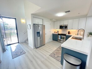 26 Lolupe Ln in Kihei, HI - Building Photo - Building Photo