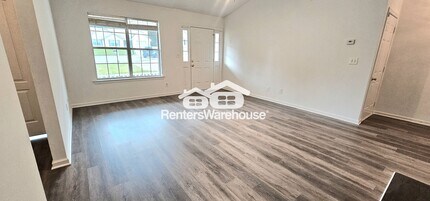 5785 Creekside Dr in Rex, GA - Building Photo - Building Photo