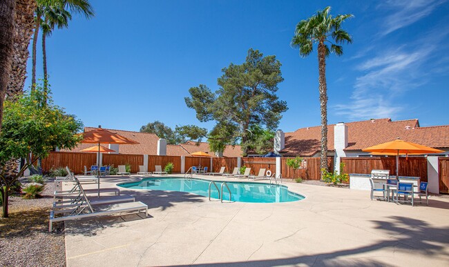 Orange Tree Village in Tucson, AZ - Building Photo - Building Photo