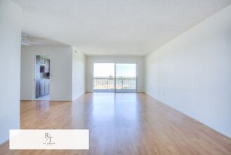 1301 S Atlantic Blvd in Monterey Park, CA - Building Photo - Building Photo