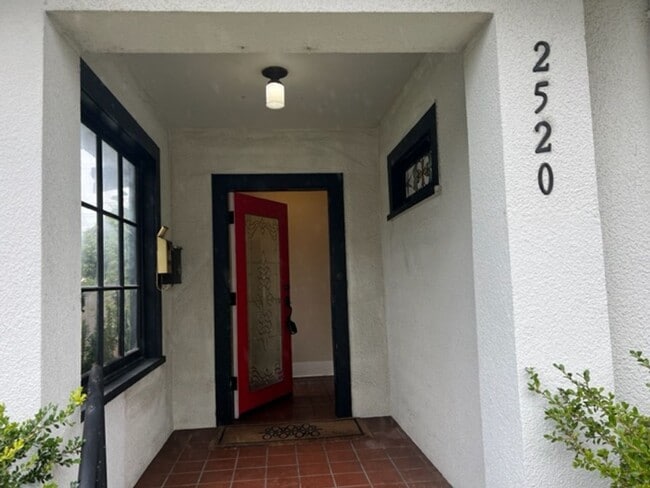 2520 H St in Eureka, CA - Building Photo - Building Photo