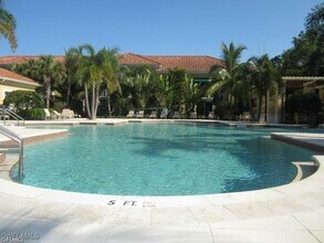 8561 Evernia Ct in Bonita Springs, FL - Building Photo - Building Photo