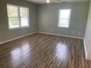 5121 Randall Ave in Richmond, VA - Building Photo - Building Photo