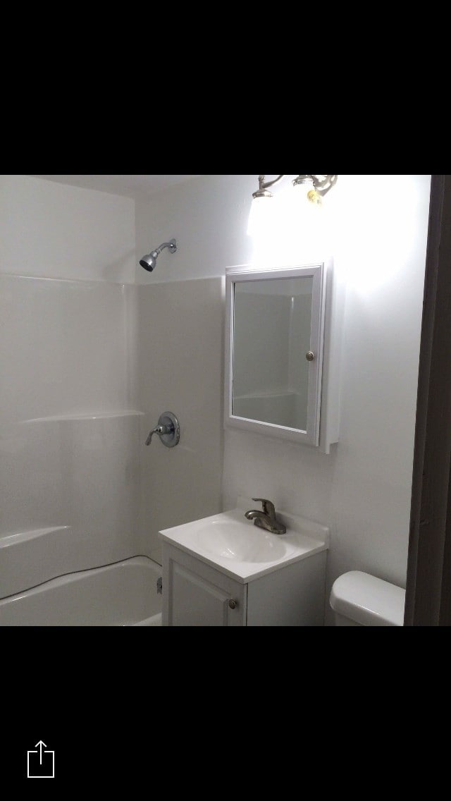 140 Elm St, Unit 140 elm street