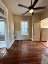 124 E Henry St in Savannah, GA - Building Photo - Building Photo