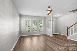 19002 Lake Breeze Dr in Cornelius, NC - Building Photo - Building Photo