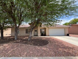 11407 E 25th Pl in Yuma, AZ - Building Photo