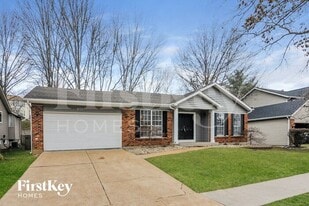 16609 Green Pines Dr in Wildwood, MO - Building Photo