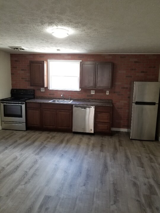 131 N Jefferson Ave-Unit -U in Canonsburg, PA - Building Photo