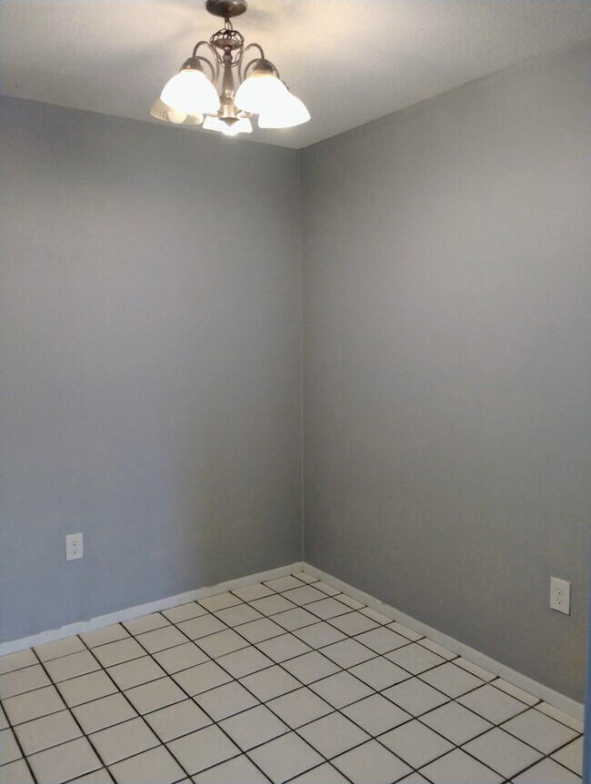 14140 Azalea Park Ave, Unit D in Baton Rouge, LA - Building Photo - Building Photo
