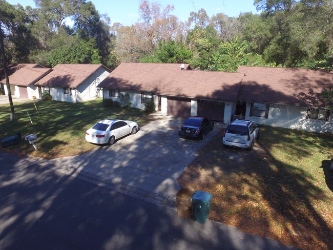 28th Place Duplexes in Ocala, FL - Building Photo - Building Photo