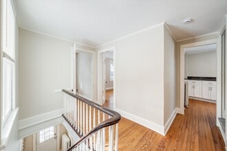 6 Orchard St, Unit B in Denville, NJ - Foto de edificio - Building Photo