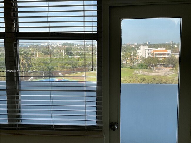 7441 Wayne Ave in Miami, FL - Building Photo - Building Photo