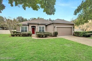 3060 Plantation Ridge Dr in Green Cove Springs, FL - Building Photo