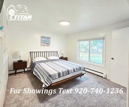 2619 E Shore Dr in Green Bay, WI - Building Photo - Building Photo