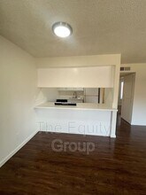 3535 W Campus Ave. in Visalia, CA - Building Photo - Building Photo