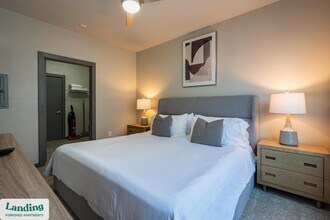 1415 N Main Ave-Unit -1319 in San Antonio, TX - Building Photo - Building Photo