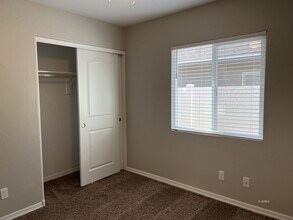1348 Roper Ln in Safford, AZ - Building Photo - Building Photo