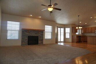1609 N 900 W in Pleasant Grove, UT - Building Photo - Building Photo