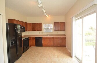 15156 War Emblem Dr in Noblesville, IN - Foto de edificio - Building Photo