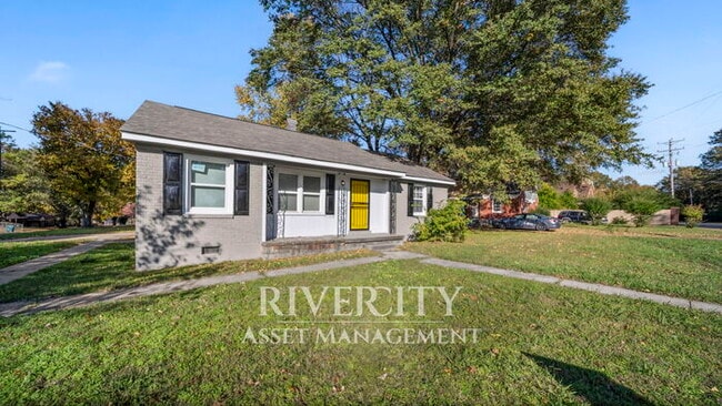 1290 Dellwood Ave in Memphis, TN - Building Photo - Building Photo