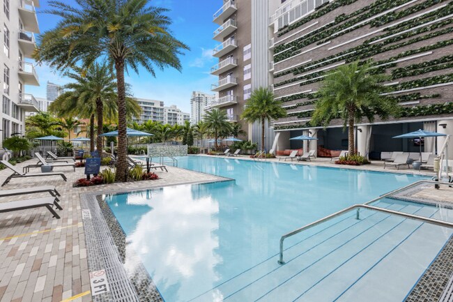 property at 2703 Biscayne Blvd