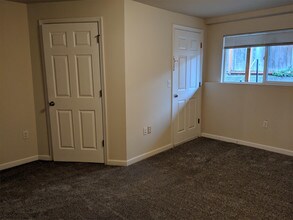 10550 Midvale Ave N-Unit -4 in Seattle, WA - Building Photo - Building Photo