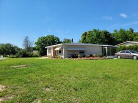 23 Beverly Hills Blvd in Beverly Hills, FL - Building Photo